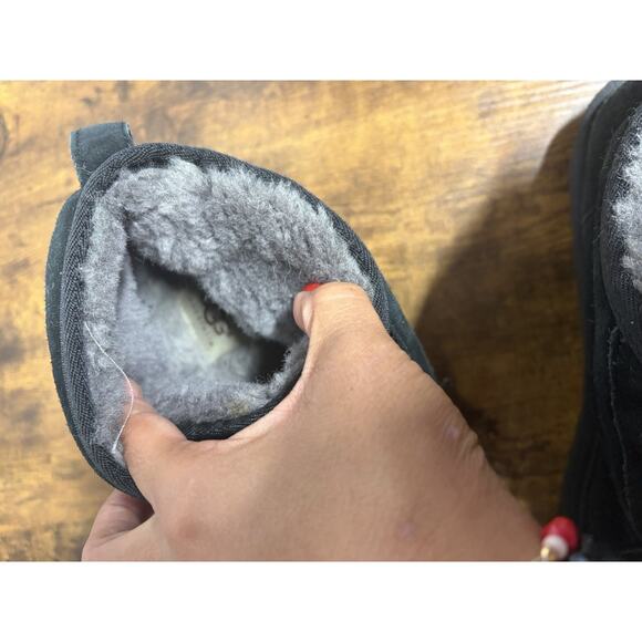 UGG Neumel Black Suede Chukka Boots Boots Shoes Mens Size 13 - Picture 4 of 11